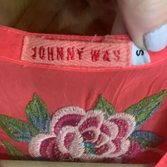 Johnny Was coral embroidered floral tunic top - Picture 3 of 8